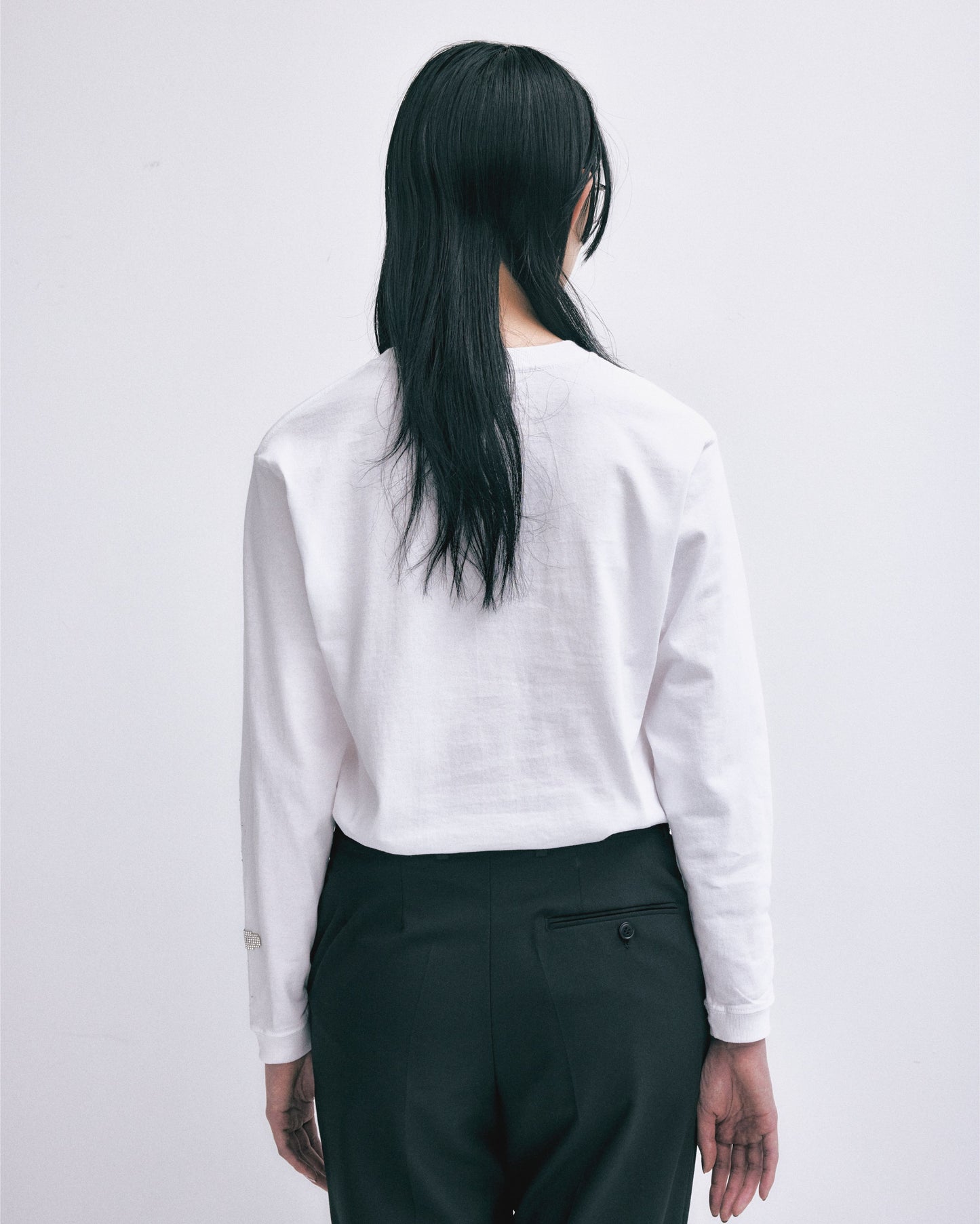 Bijou Aid long sleeve T-shirt White【stock】