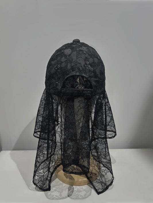 bijou logo lace veil Cap Black【Delivery in March 2027】