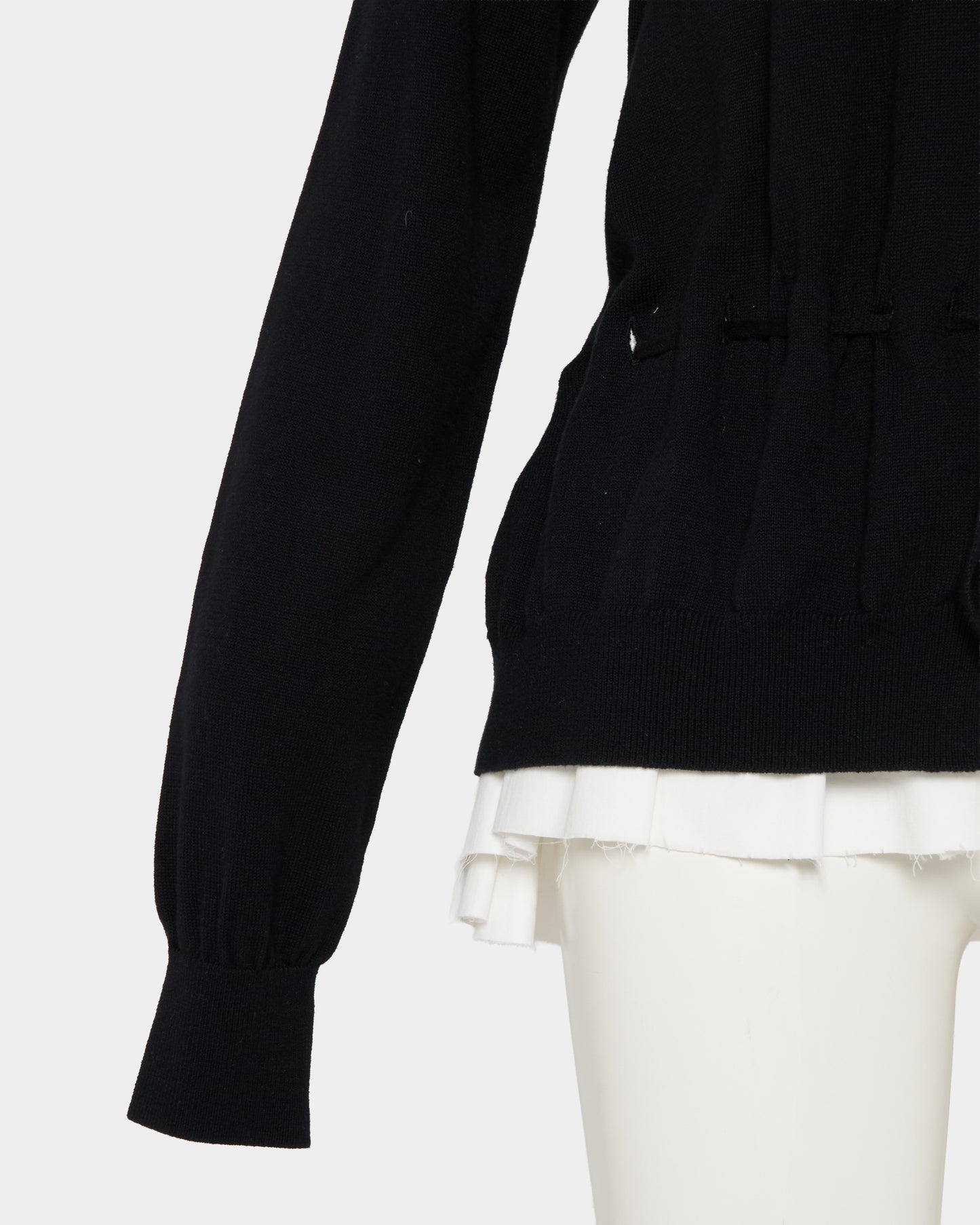 Bijou bra peplum knit  cardigan Black【Delivery in February 2027】