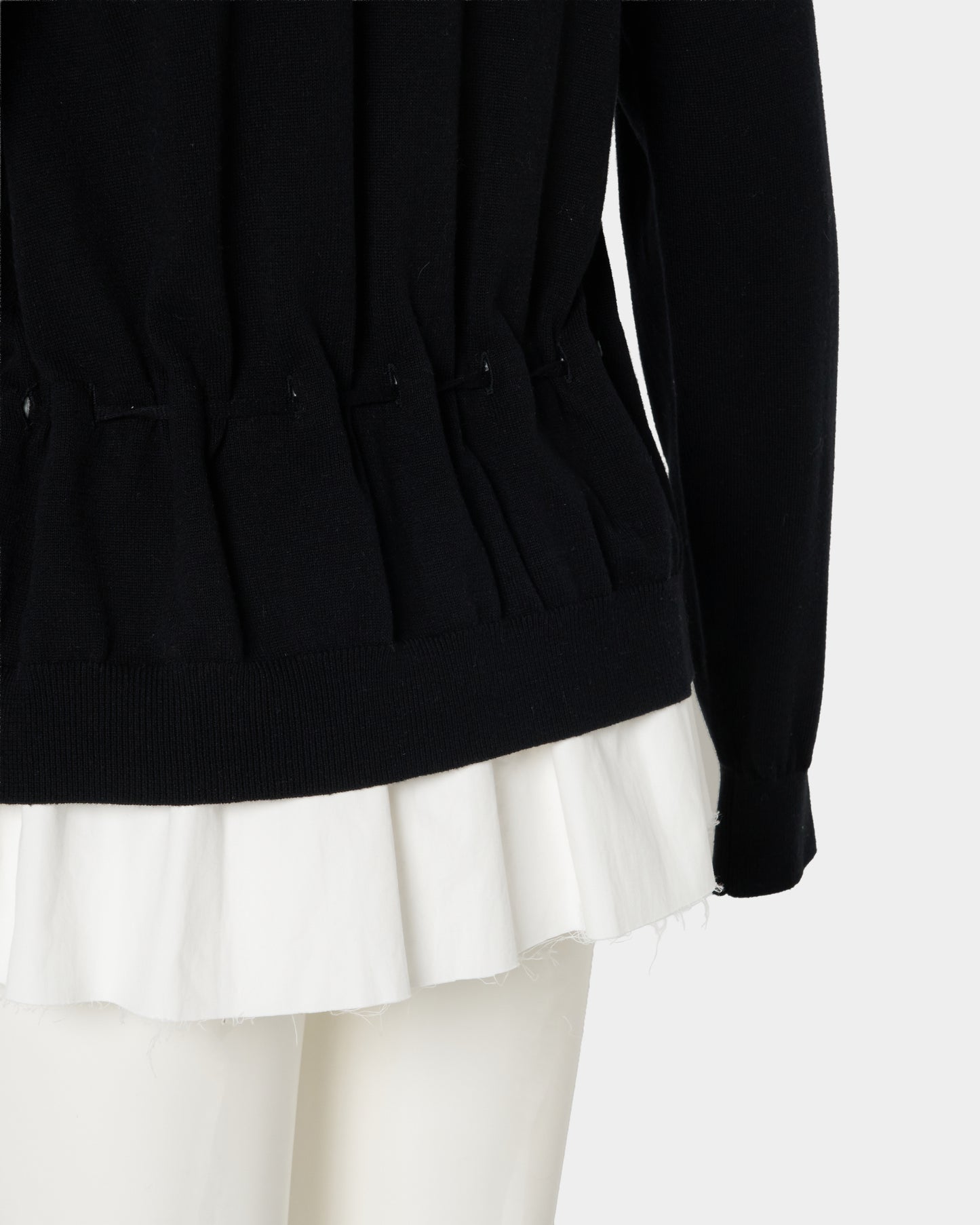 Bijou bra peplum knit  cardigan Black【Delivery in February 2027】