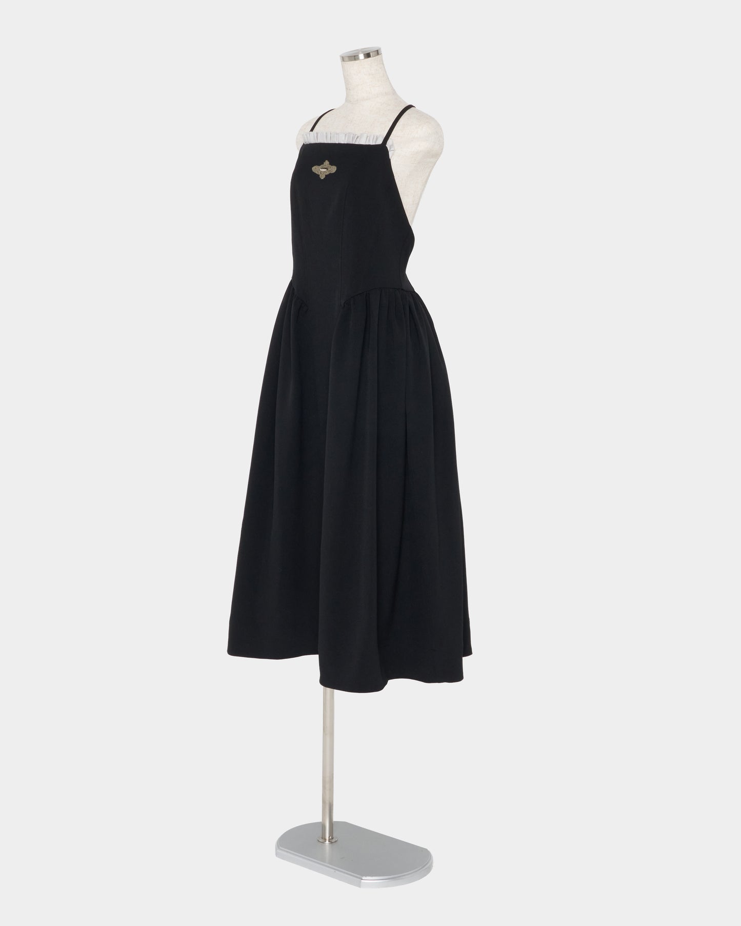 Front ruffle open back dress Black【Delivery in February 2027】