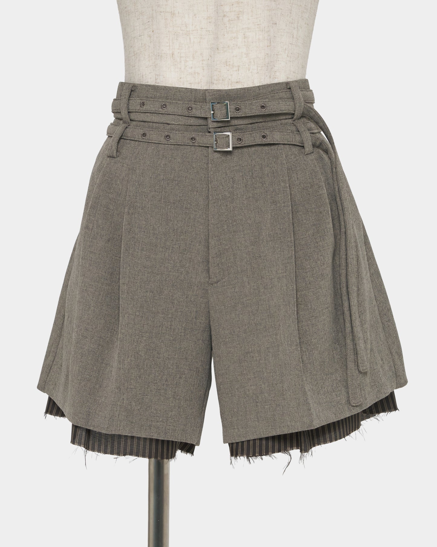 Exposed lining double belt trousers Greige【Delivery in January 2027】