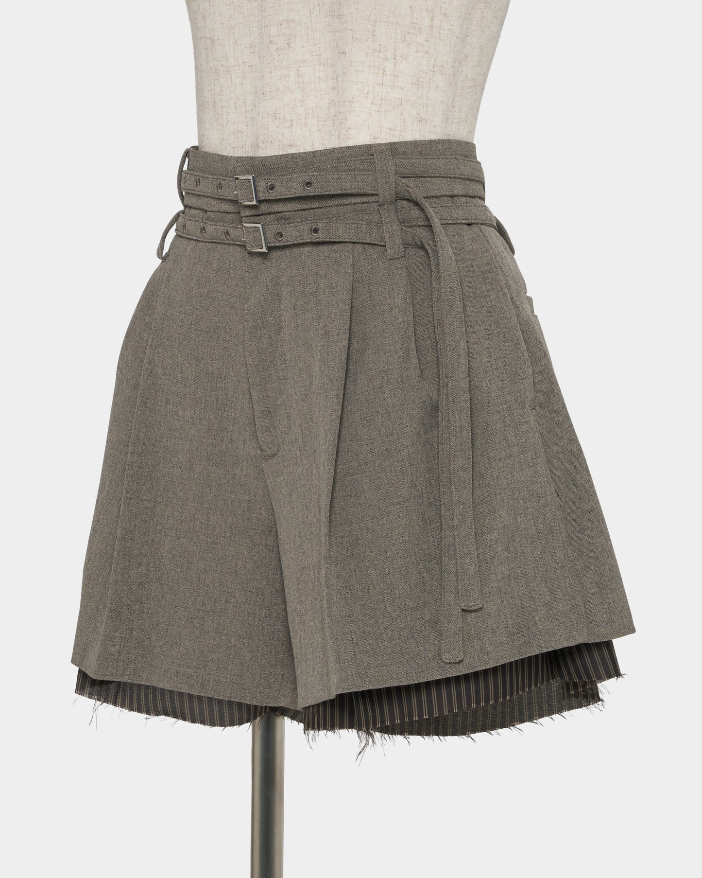 Exposed lining double belt trousers Greige【Delivery in January 2027】