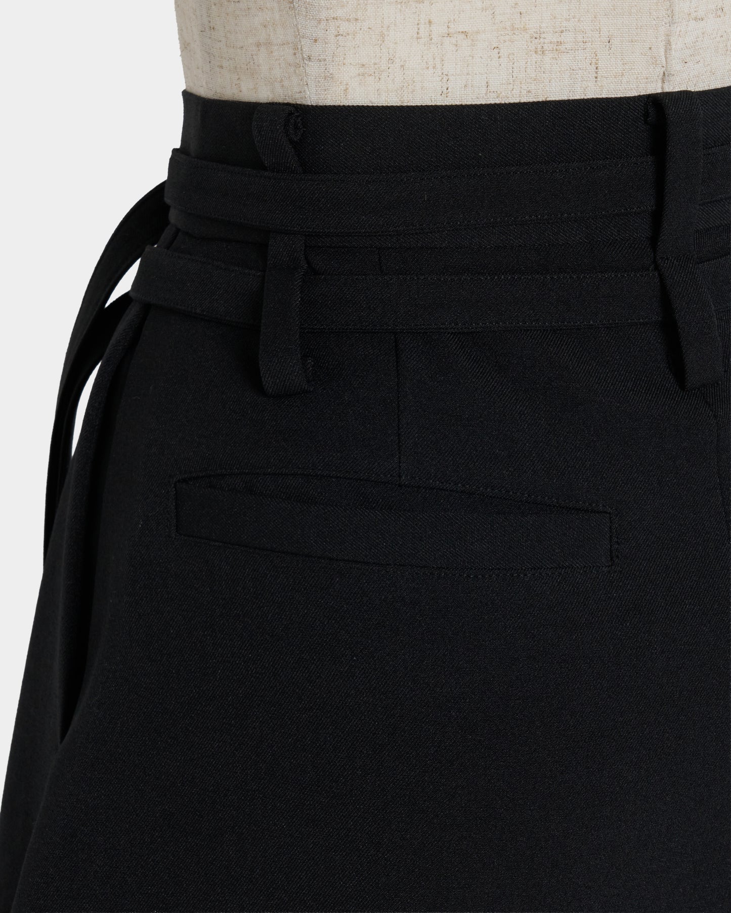 Exposed lining double belt trousers Black【Delivery in January 2027】