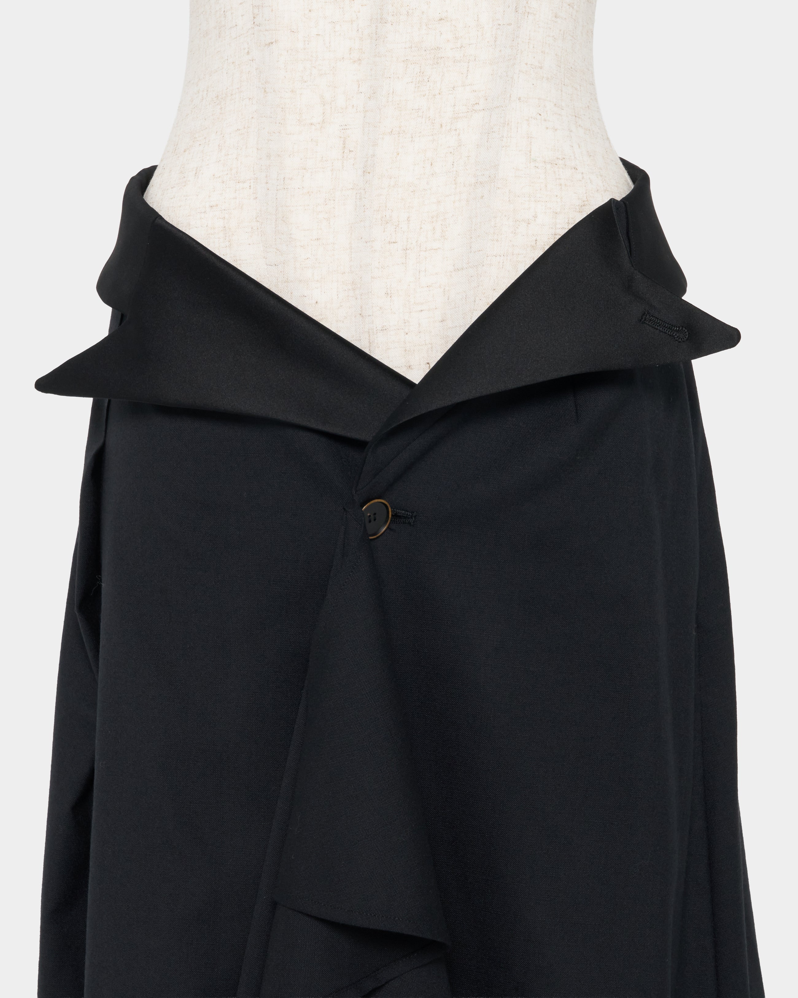 tanakadaisuke(タナカダイスケ)|スカート|Tailored collar skirt Black