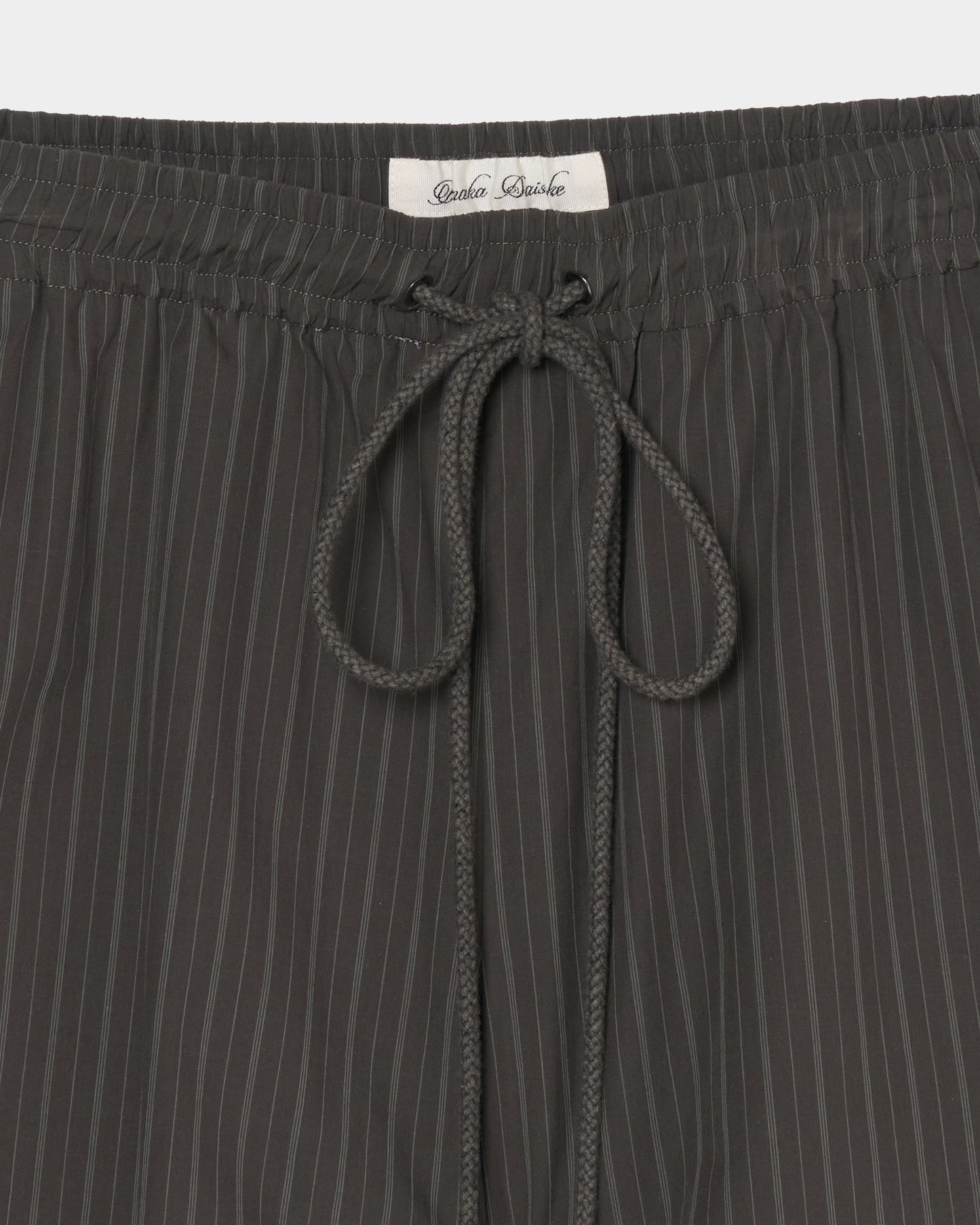 bijou logo stripe shorts【Delivery in January 2027】