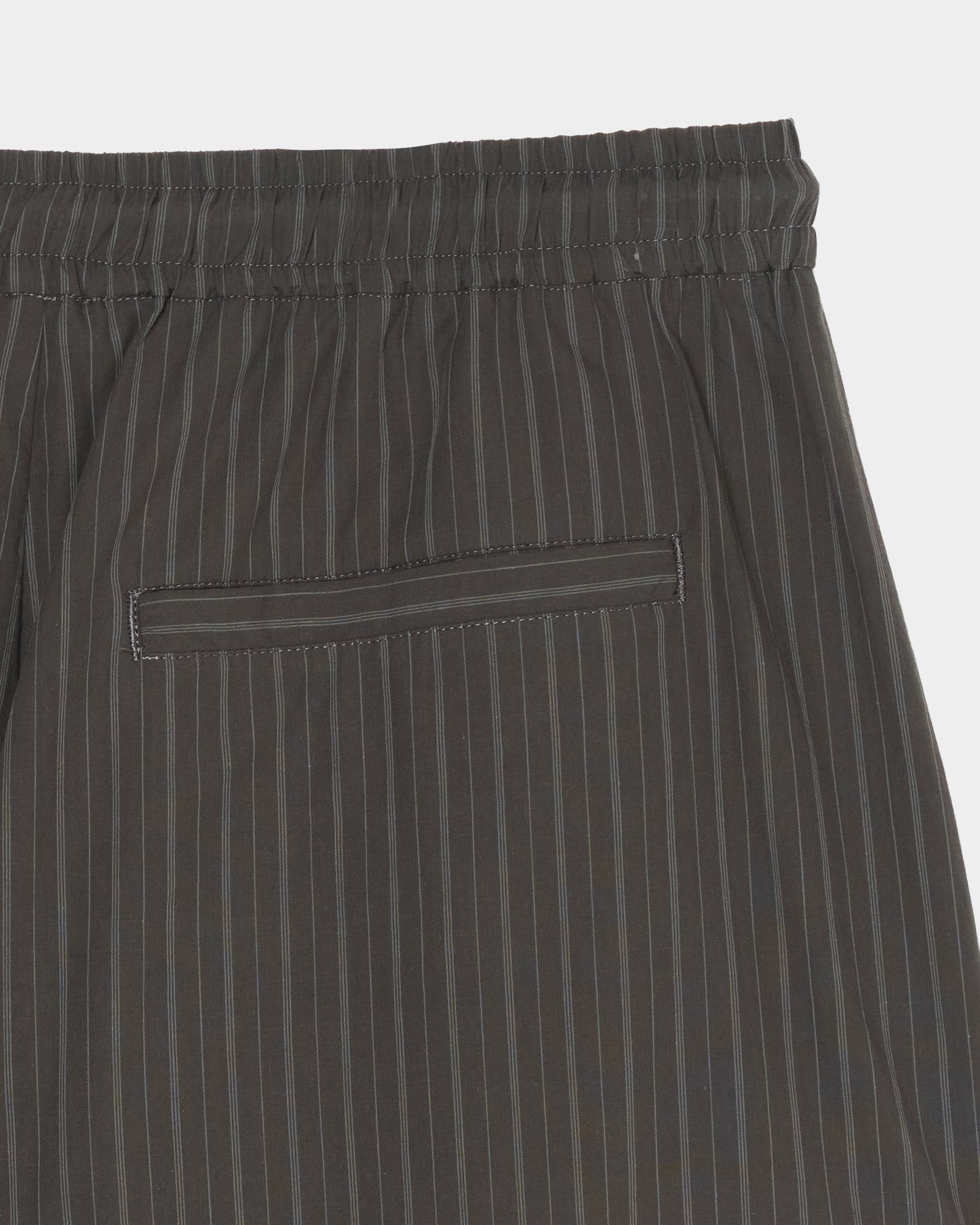 bijou logo stripe shorts【Delivery in January 2027】