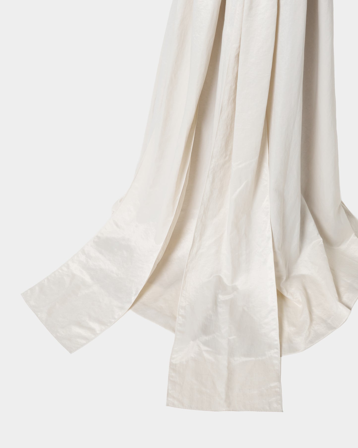 Satin drape dress One color【Delivery in April 2027】