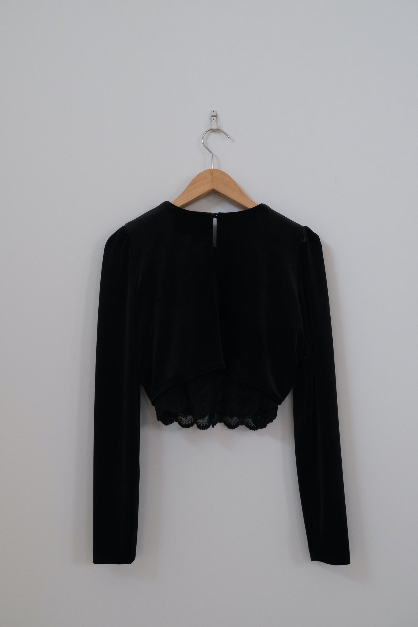 gather neck velour tops Black【Delivery in February 2025】