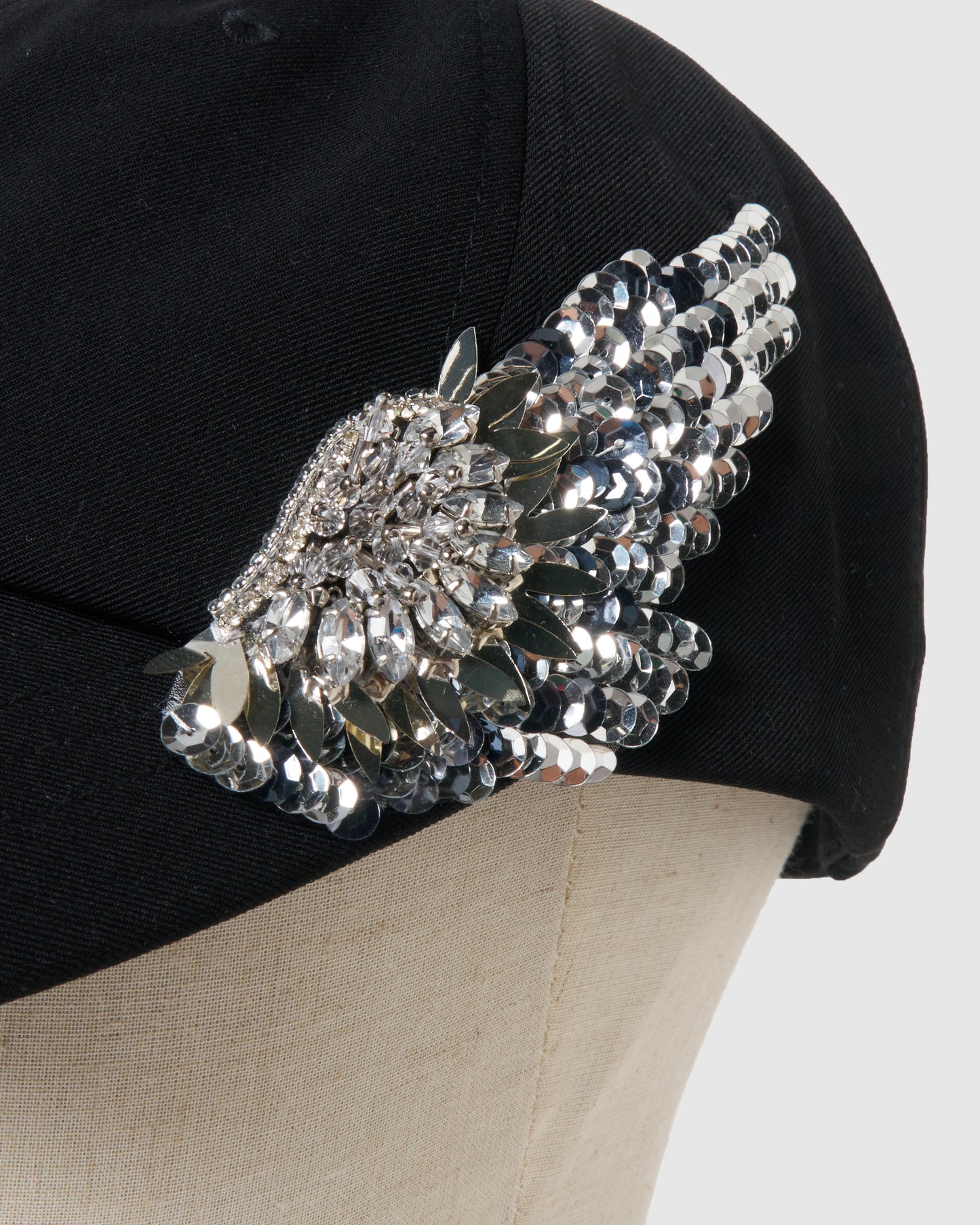 Silver crystal bijou wing cap Black【Delivery in March 2027】