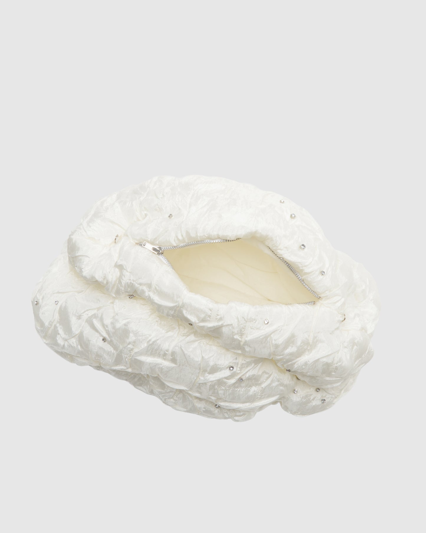 bijou cloud large bag White【Delivery in March 2027】