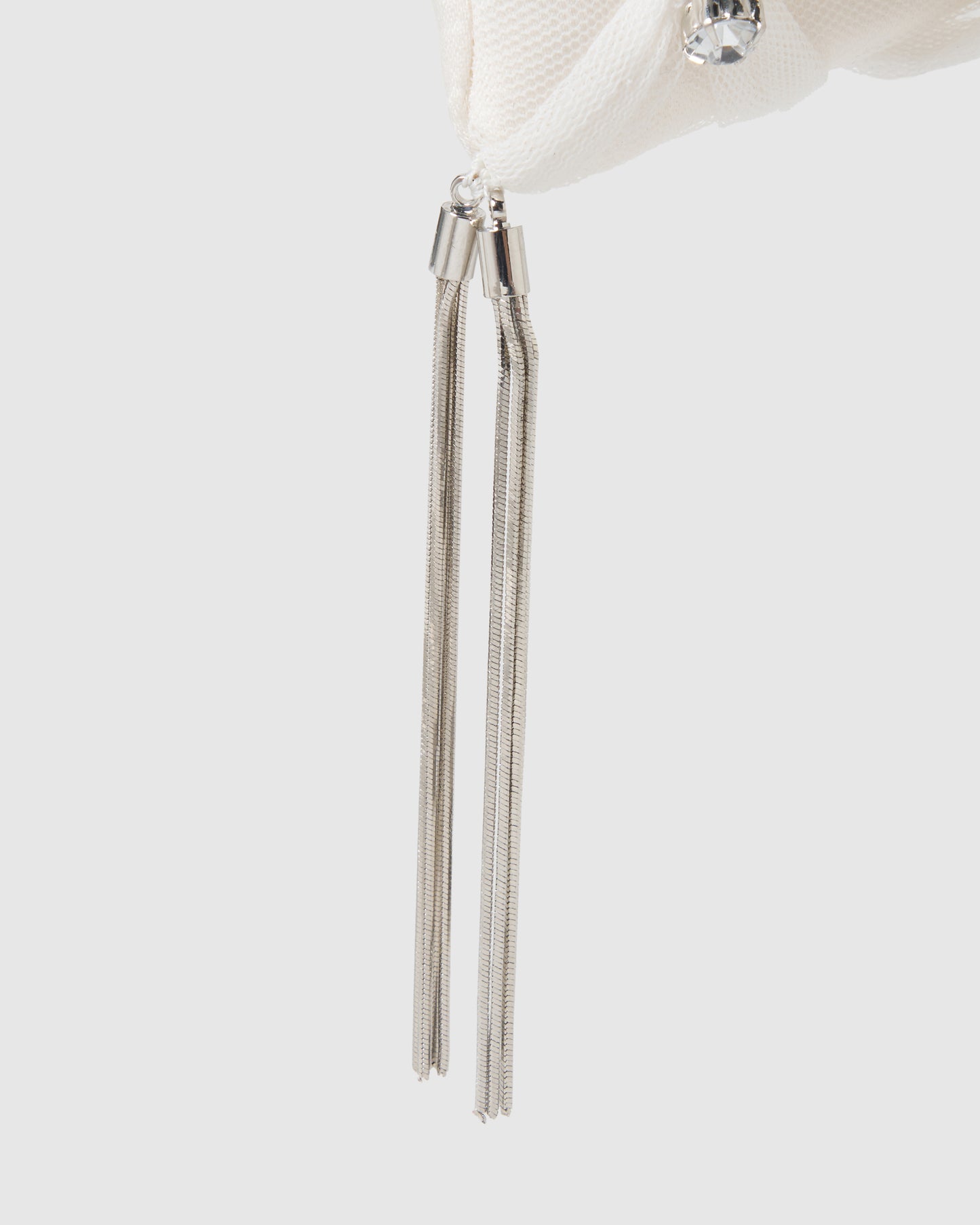 cross tulle drawstring bag【Delivery in March 2027】