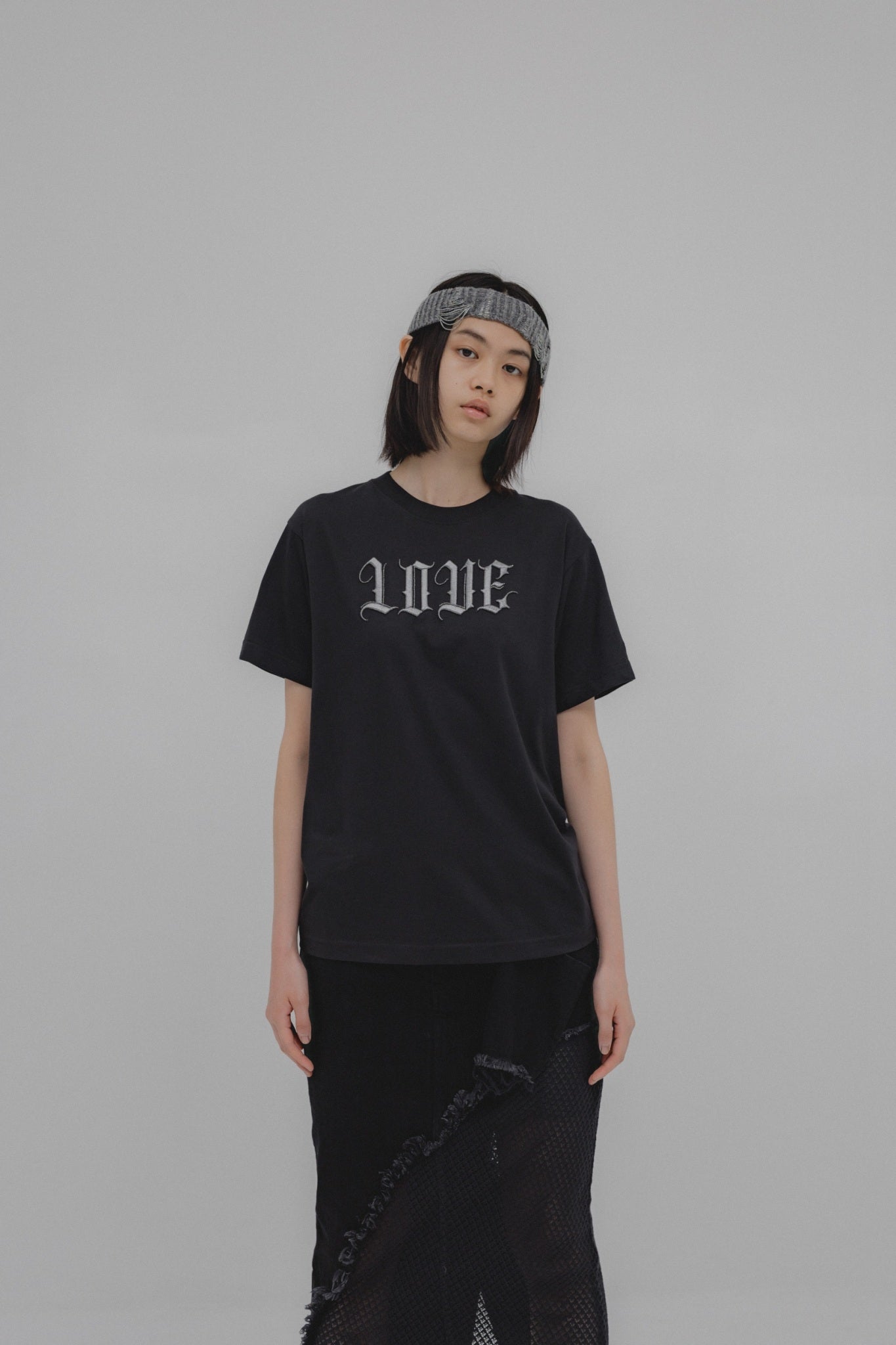 LOVE glitter T-shirt Black × Silver【stock】