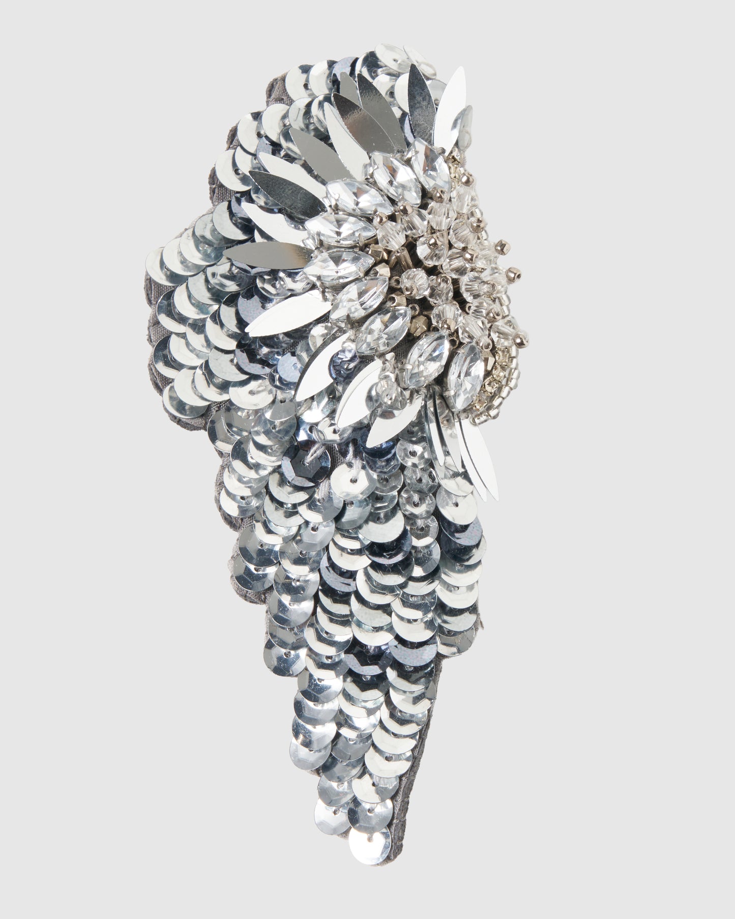 Silver crystal bijou wing brooch clip【Delivery in February 2027】