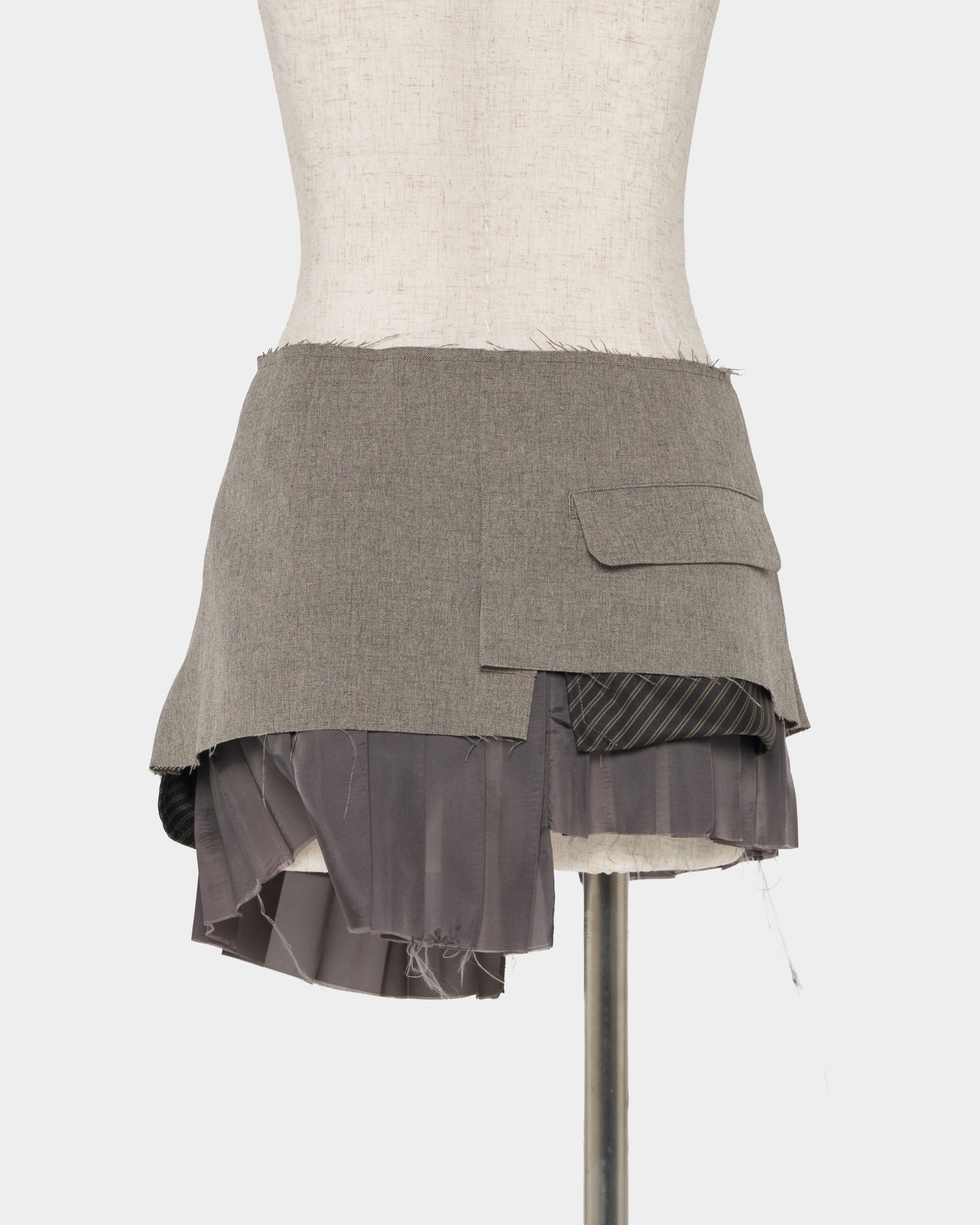 Pleated lining wrap skirt Greige【Delivery in January 2027】