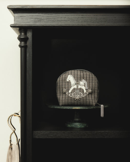 【New item】rocking horse check pouch Gray【Delivery in April 2026】