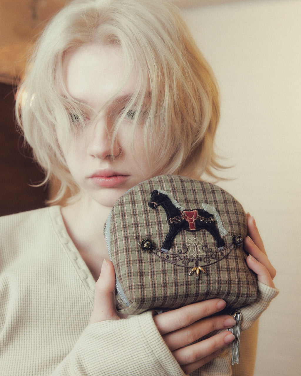 【New item】rocking horse check pouch Moss green【Delivery in April 2026】