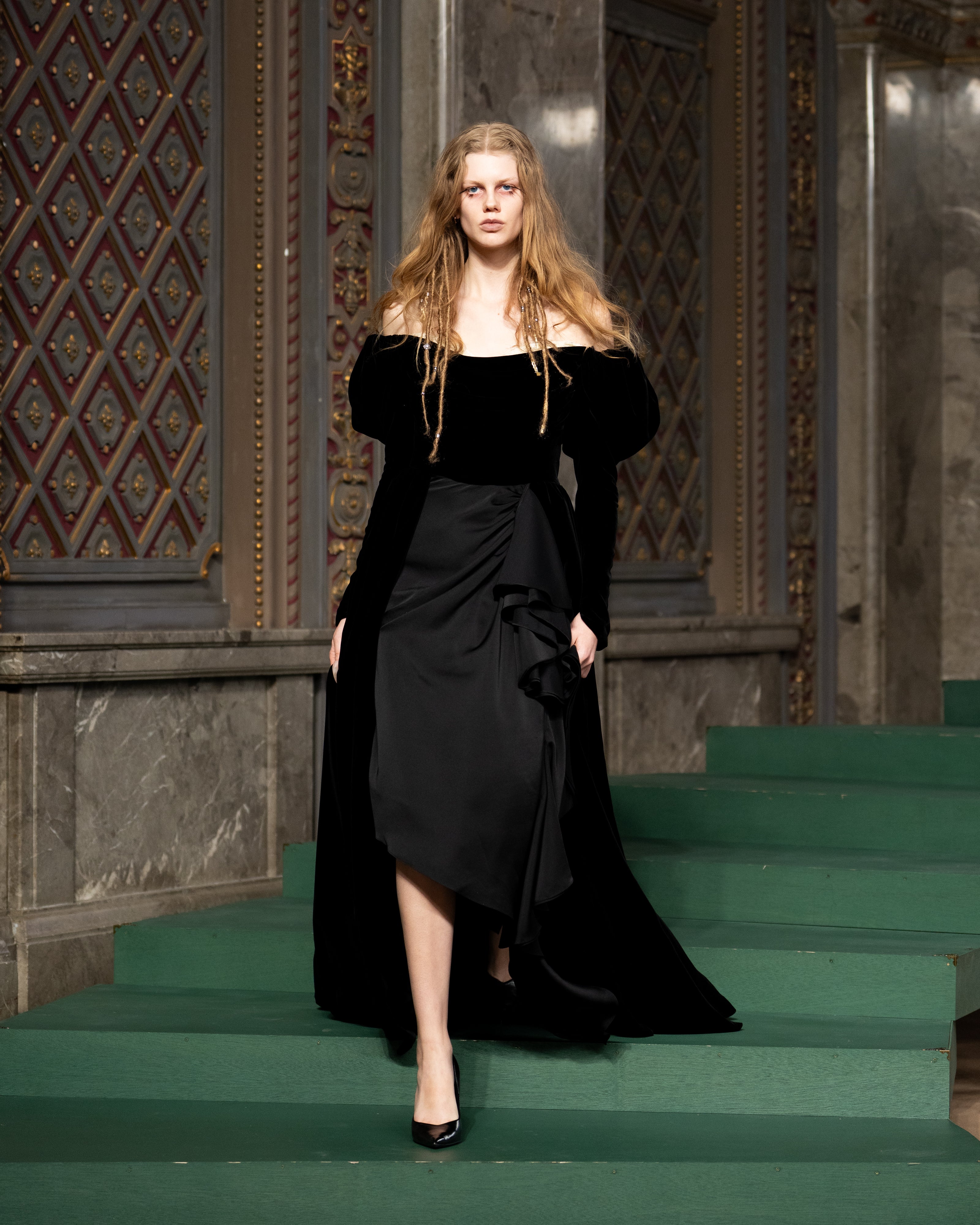 タナカダイスケ|ドレス|power shoulder drape dress – tanakadaisuke