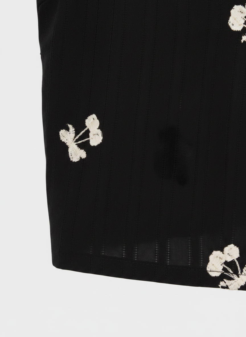 cherry embroidery half sleeve shirt Black【Delivery in September 2026】