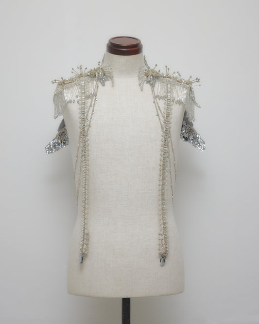 Wing bijou suspender【Delivery in March 2027】