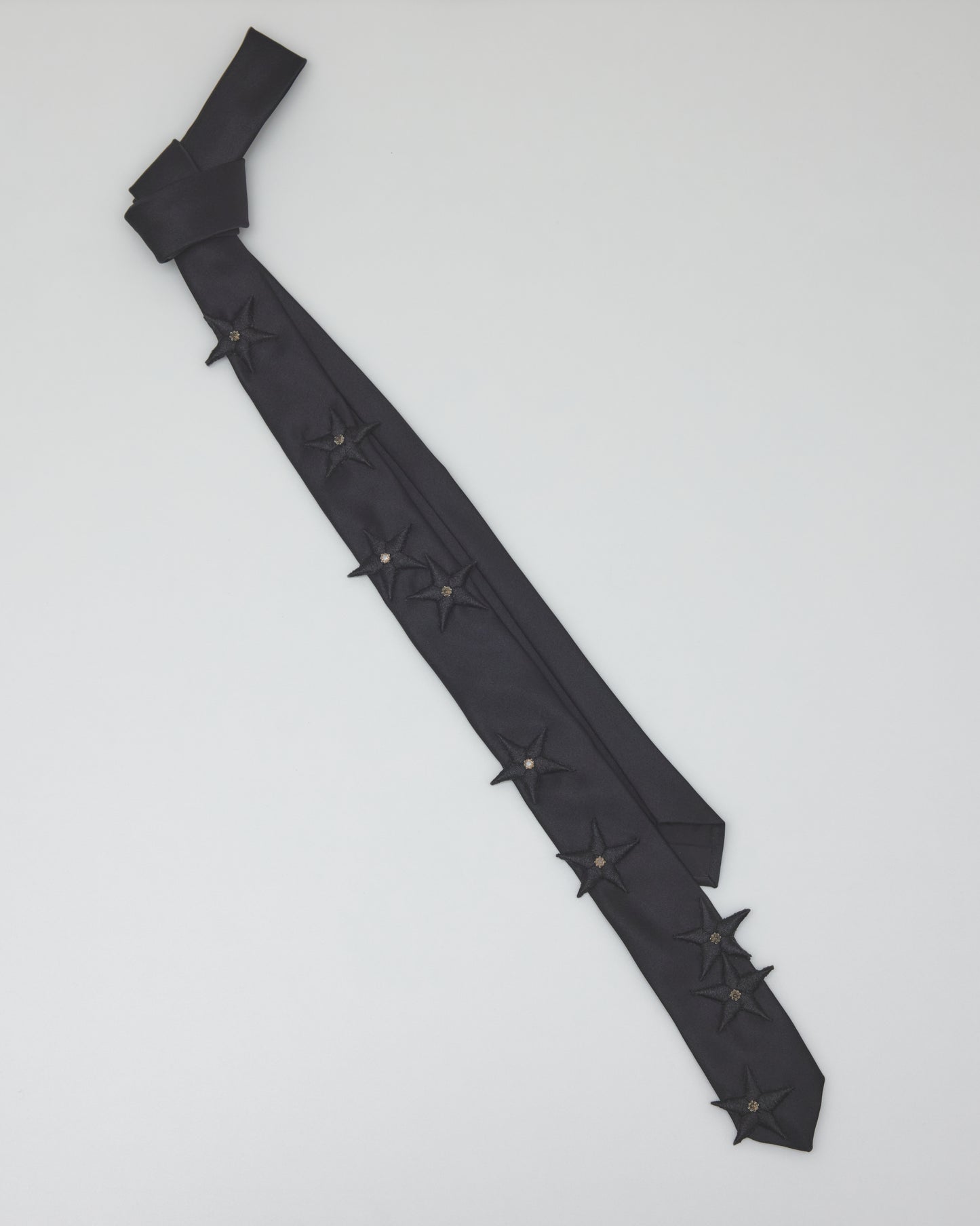 Black star tie【Delivery in February 2027】