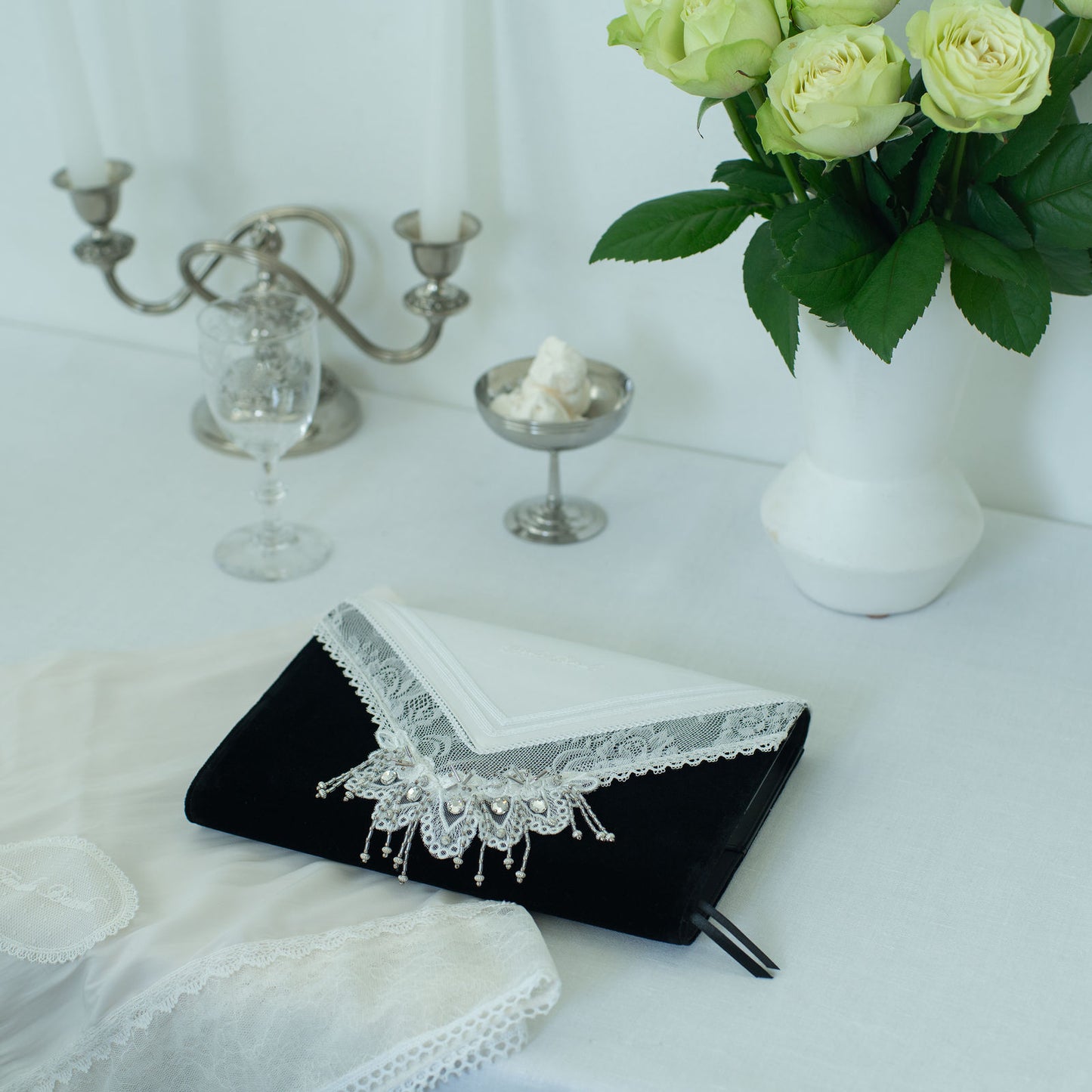 【ほぼ日手帳2027】White handkerchief diary -カズン（A5）サイズ用カバー-
