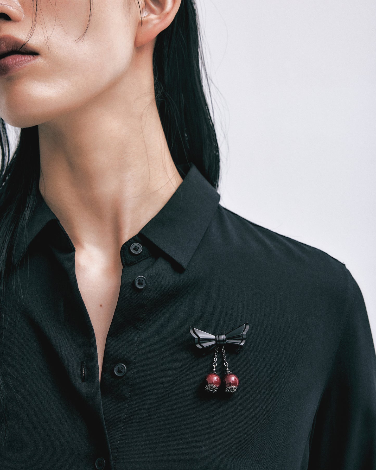 Red cherry brooch【Delivery in February 2025】