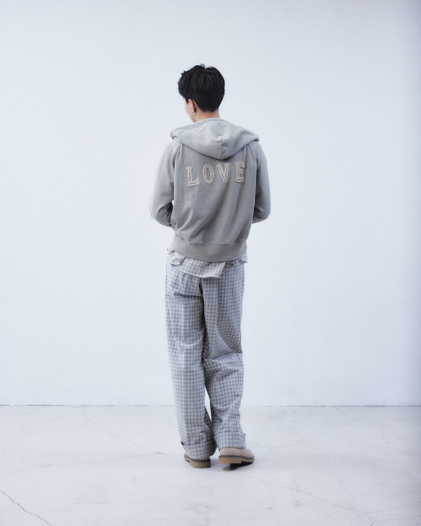 LOVE embroidery layered zip hoodie【Delivery in September 2026】