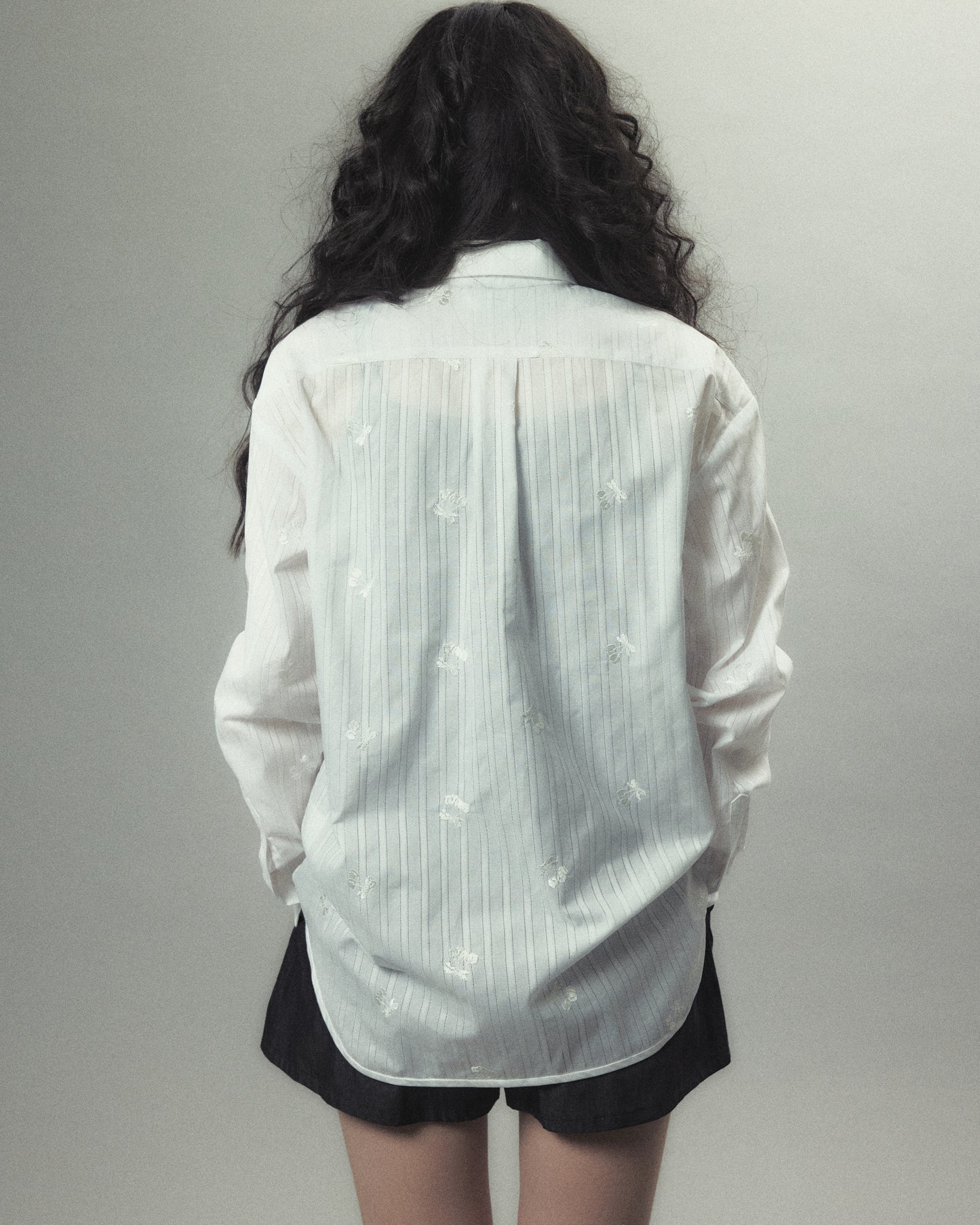 cherry embroidery long sleeve shirt White【Delivery in September 2026】