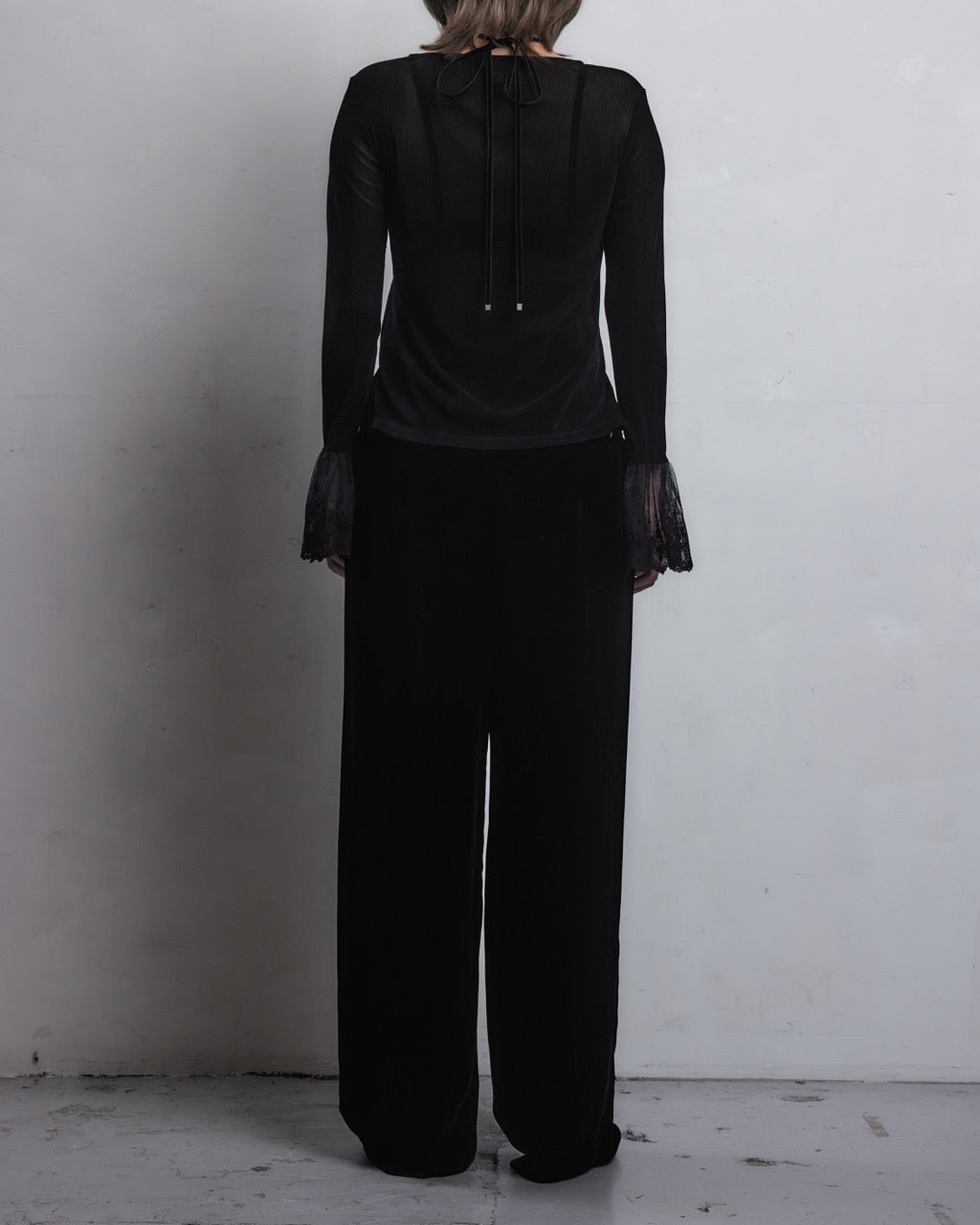 flocky tulle pullover Black【Delivery in June 2026】