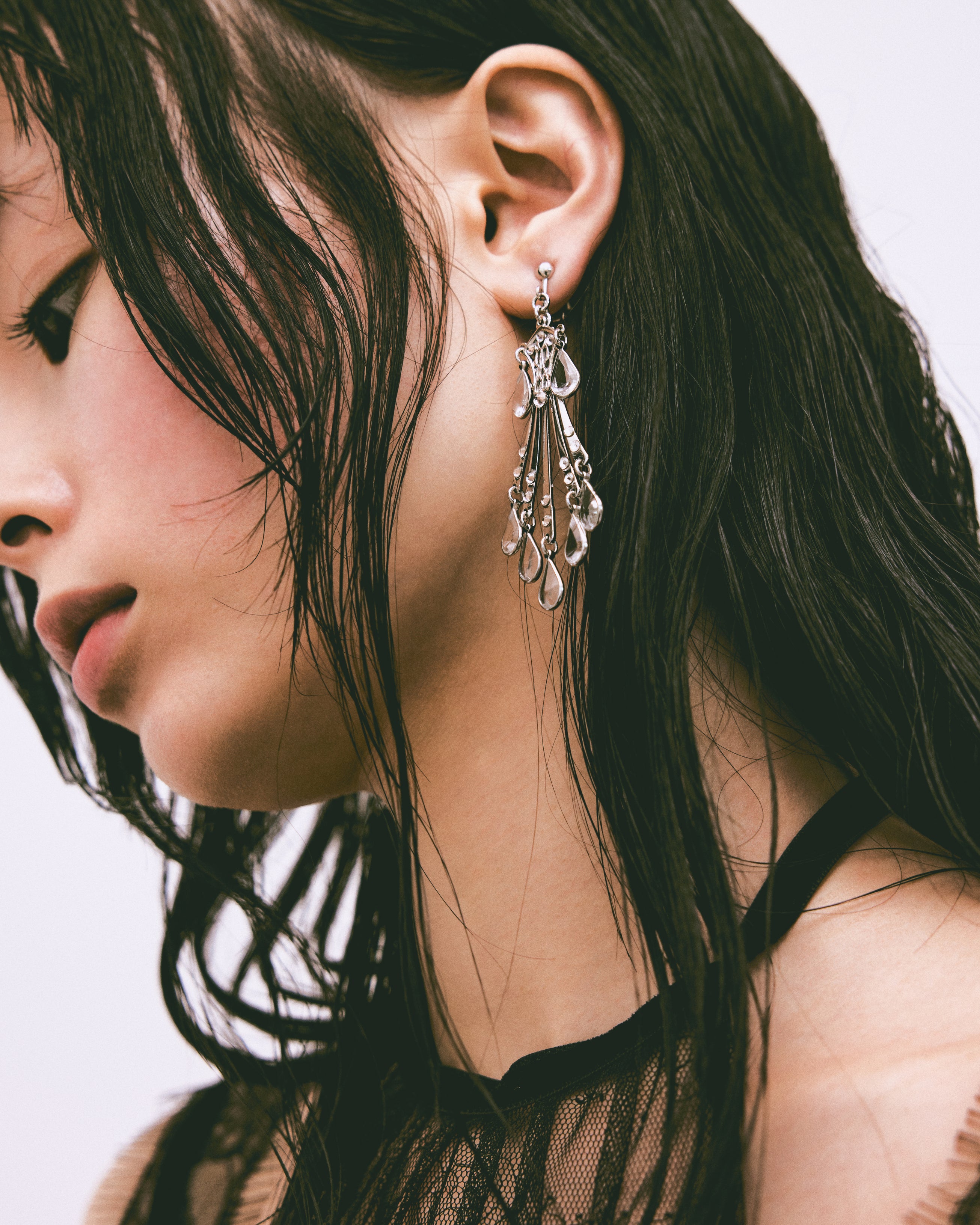 dropped shape silver earrings【Delivery in April 2025】