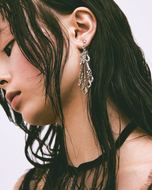 dropped shape silver earrings【Delivery in March 2025】