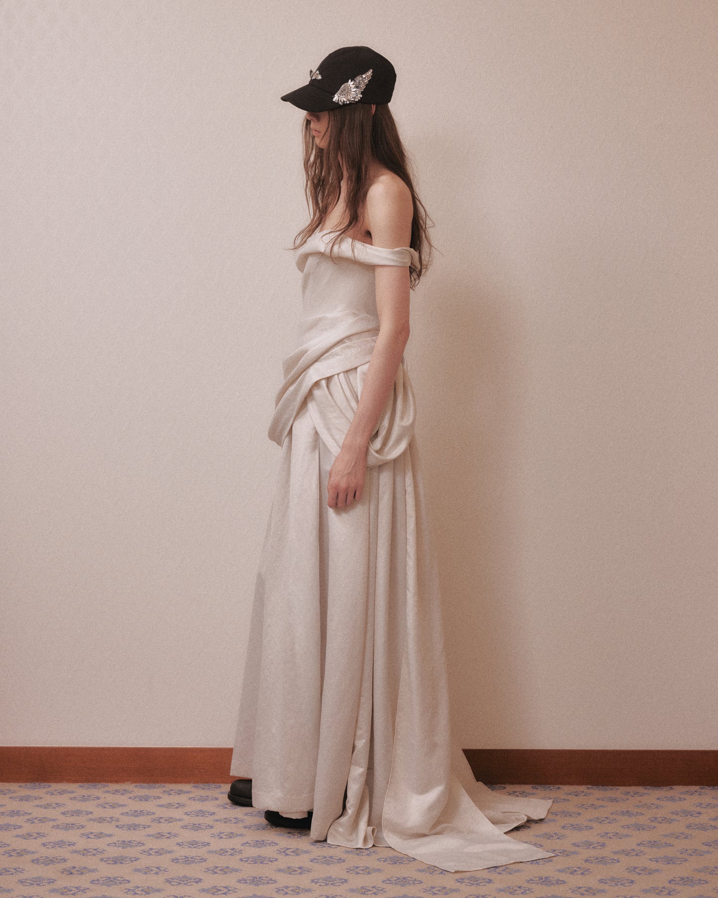 Satin drape dress One color【Delivery in March 2027】