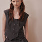 Exposed shoulder pad vest Gray【Delivery in January 2027】