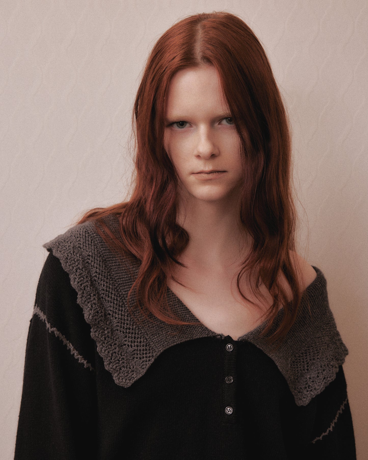 Lace collar knit pulover Black【Delivery in January 2027】