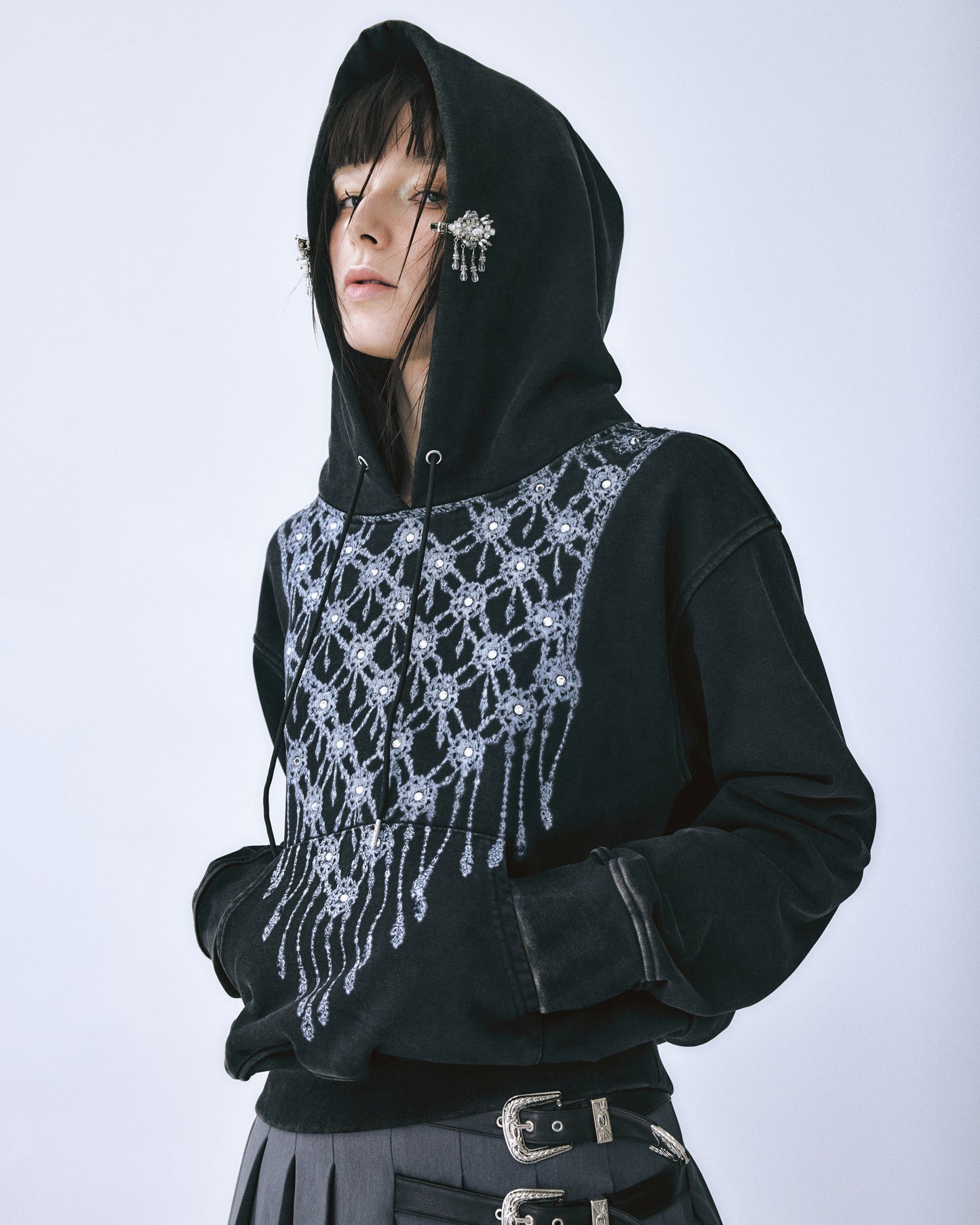 【STUDIOUS Special item】rhombus metal print bijou hoodie Black【Stock】