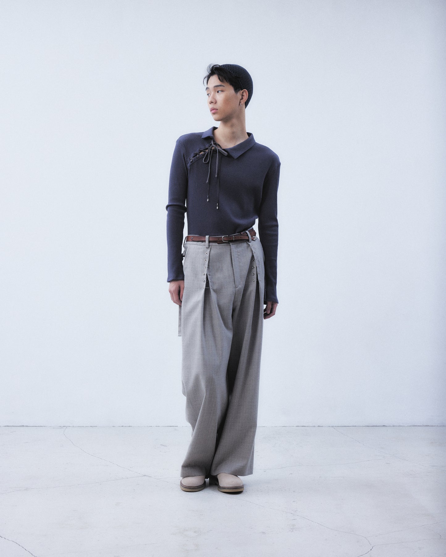 piercing stripe cross tack pants Greige【Delivery in July 2026】