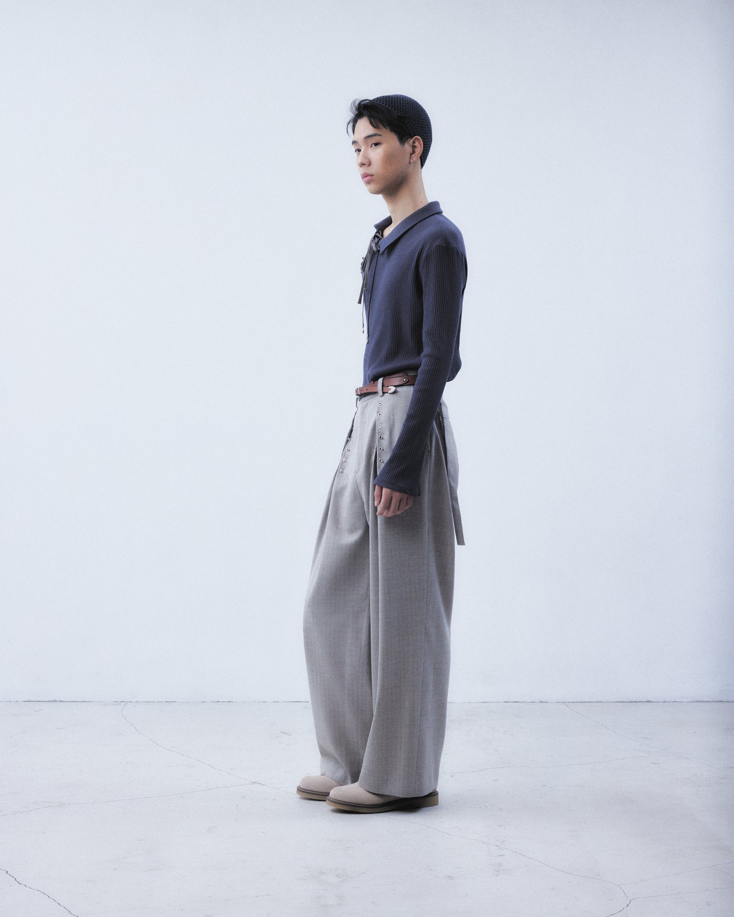 double ribbon lace up riv tops Charcoal gray【Delivery in June 2026】