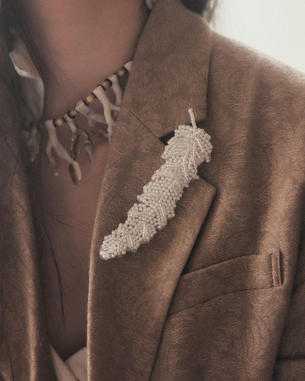 grand feather beads brooch clip【Delivery in March 2026】