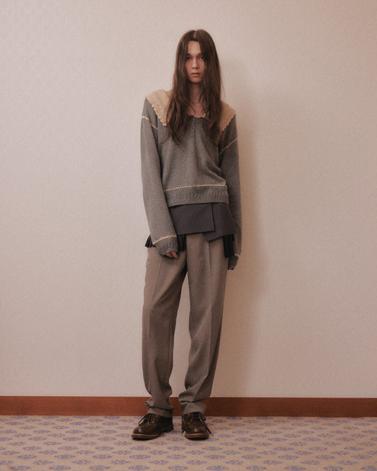 Leather patch one-tuck trousers Greige【Delivery in January 2027】