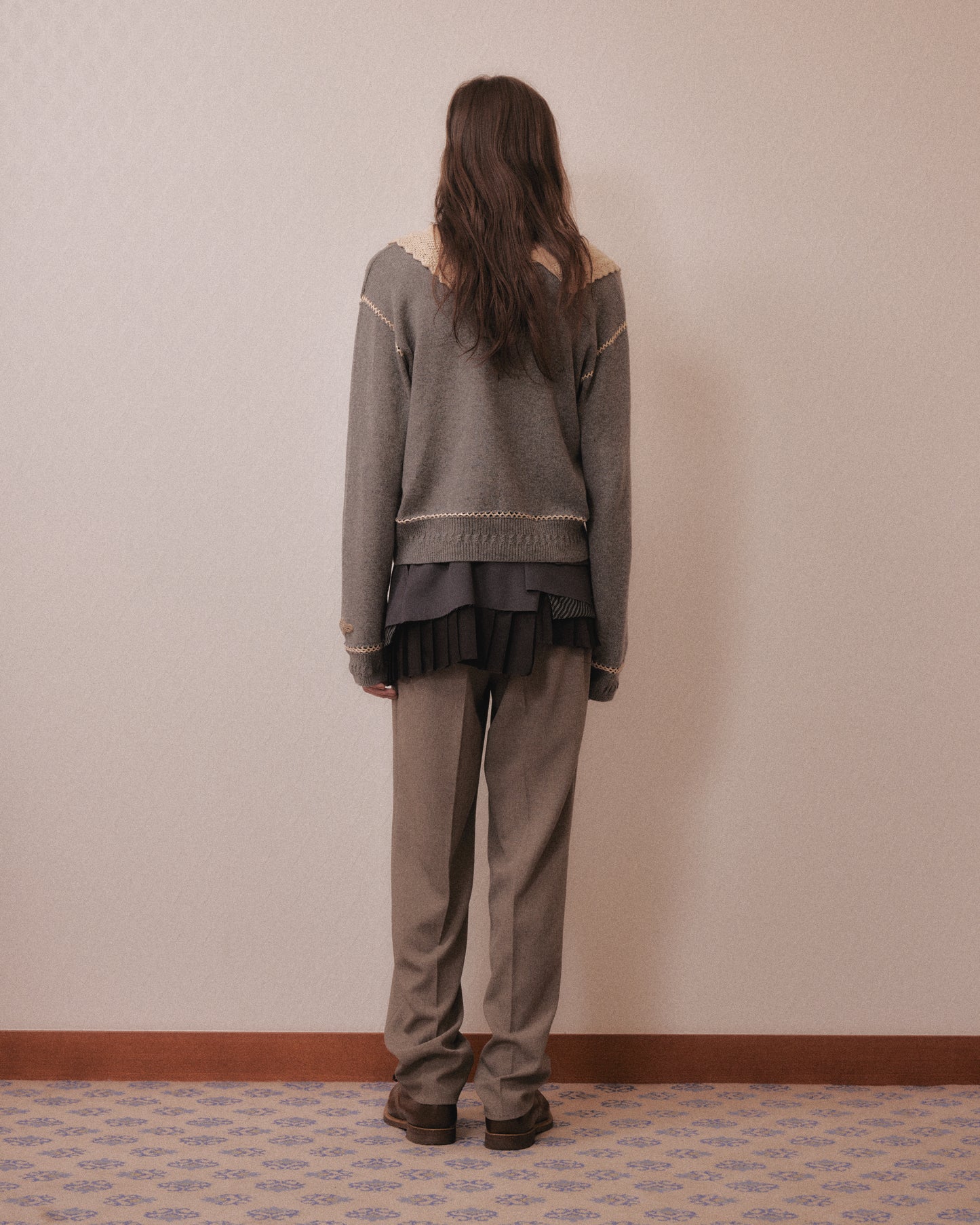 Lace collar knit pulover Gray【Delivery in January 2027】