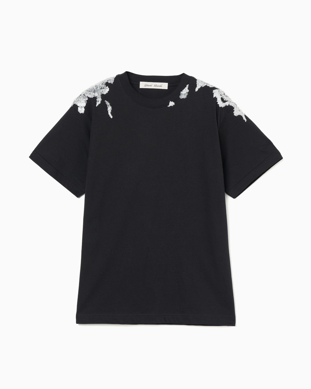 snow piles up T-shirt Black【Delivery in July 2024】
