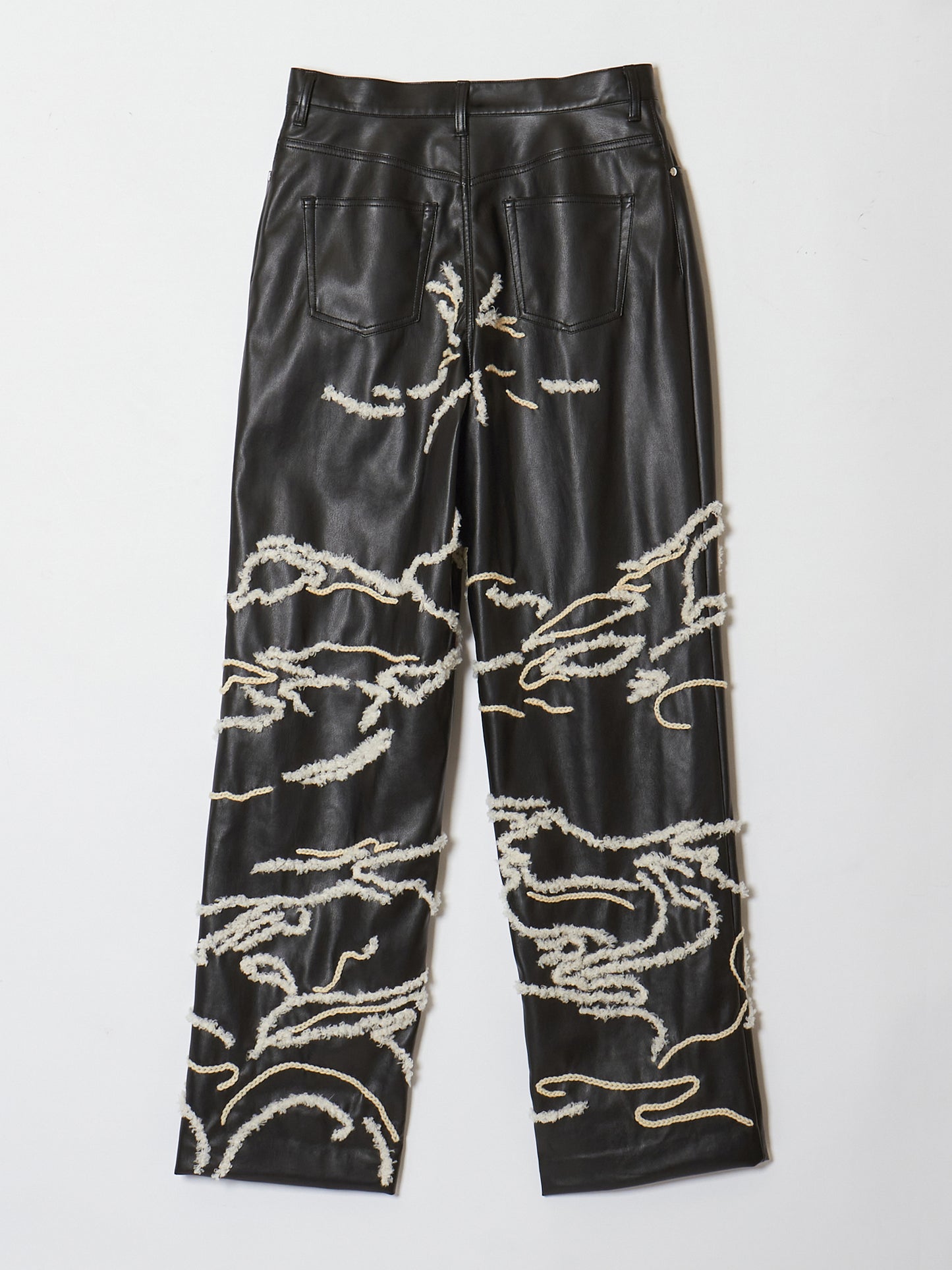 wrinkle stitch faux leather pants【Delivery in December】