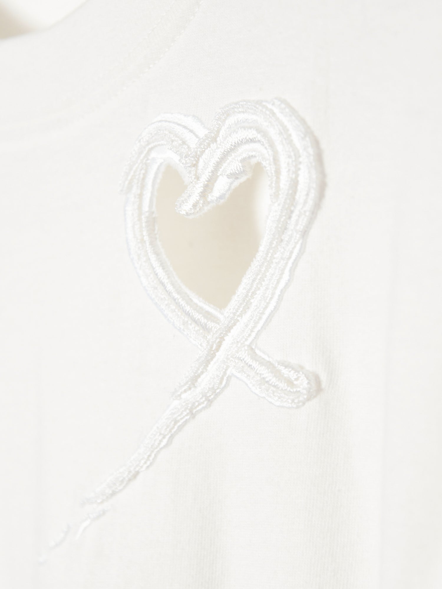 Heart whipped cream T-shirt【Delivery in September 2023】