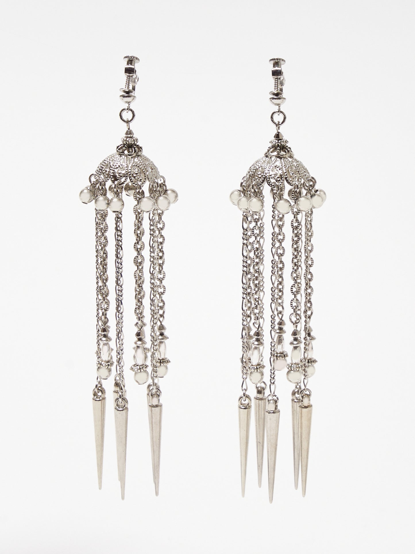 silver studs tassel earrings【Delivery in August 2023】