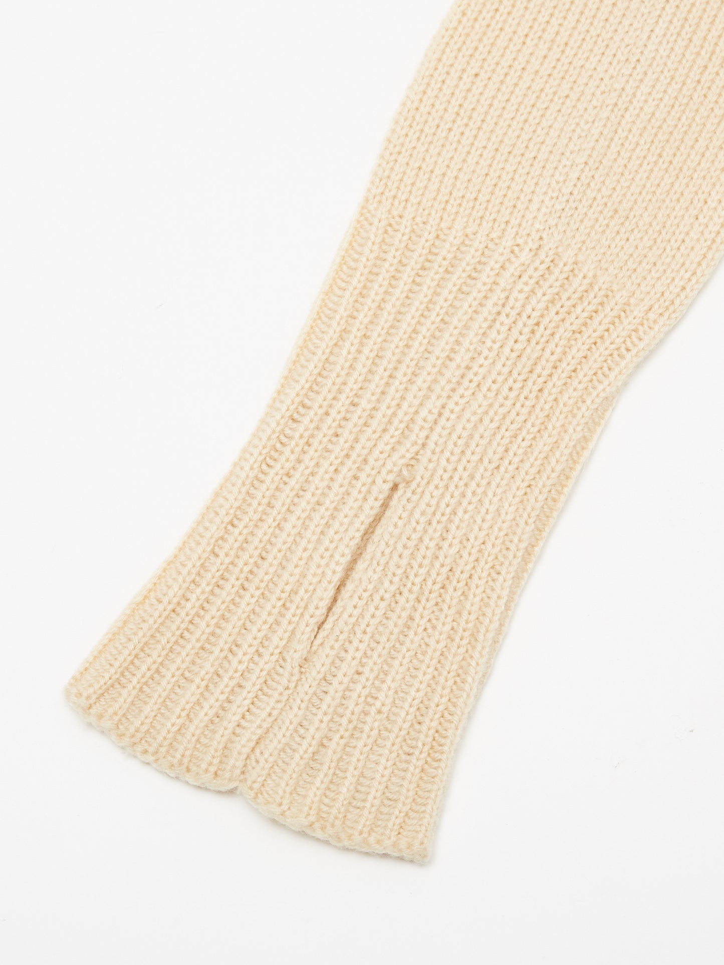 cherry arm warmer BEIGE【Delivery in January 2023】