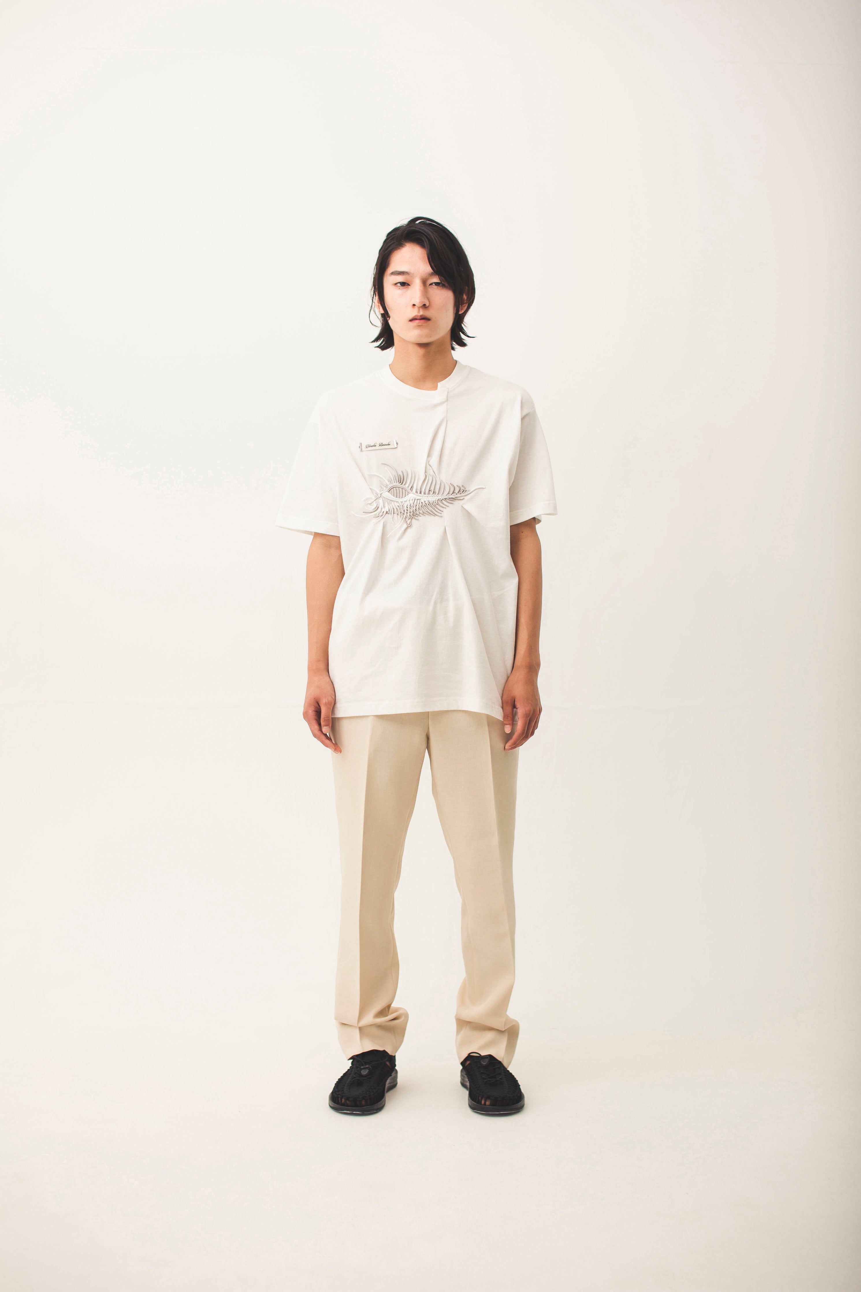 AKKIGAI on White T-shirt【Delivery in August 2024】